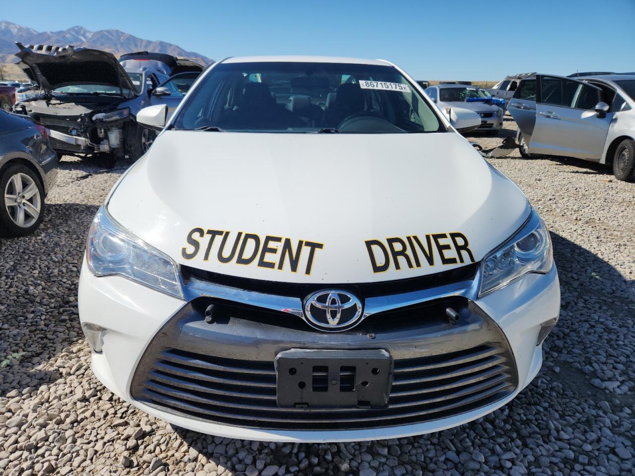 2017 TOYOTA CAMRY