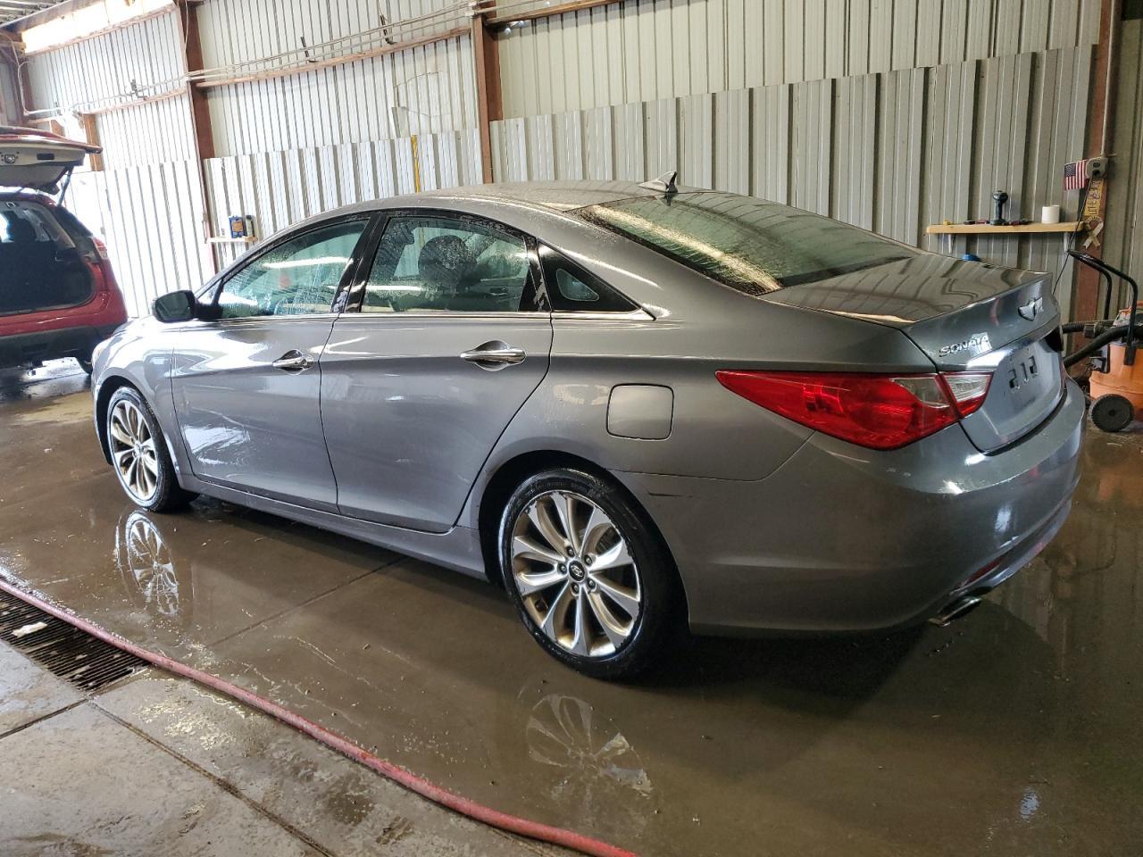 2011 HYUNDAI SONATA