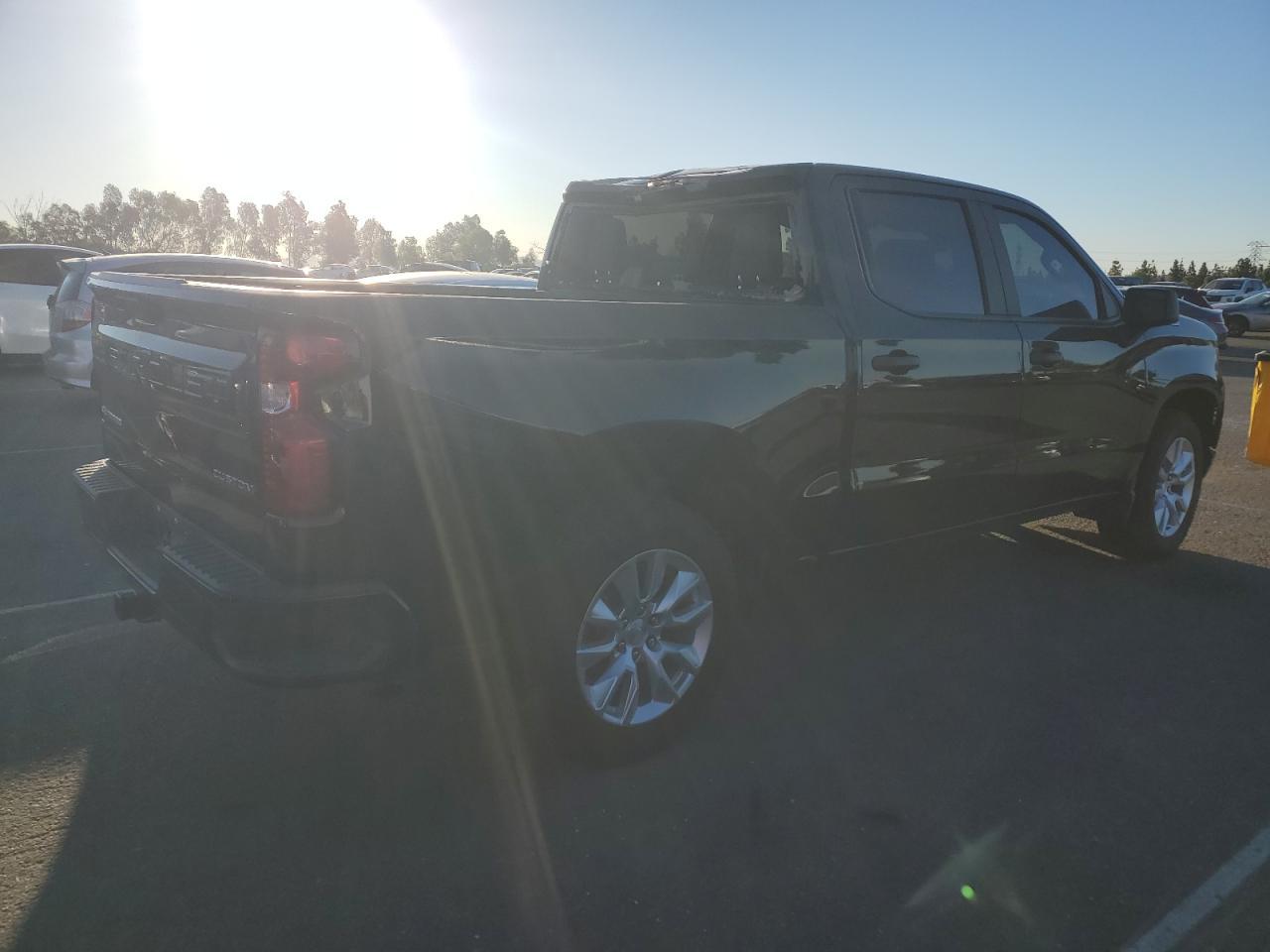 2023 CHEVROLET Silverado