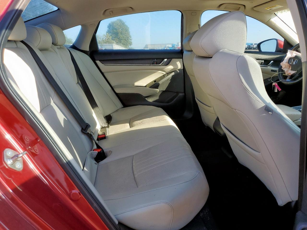 2018 HONDA ACCORD