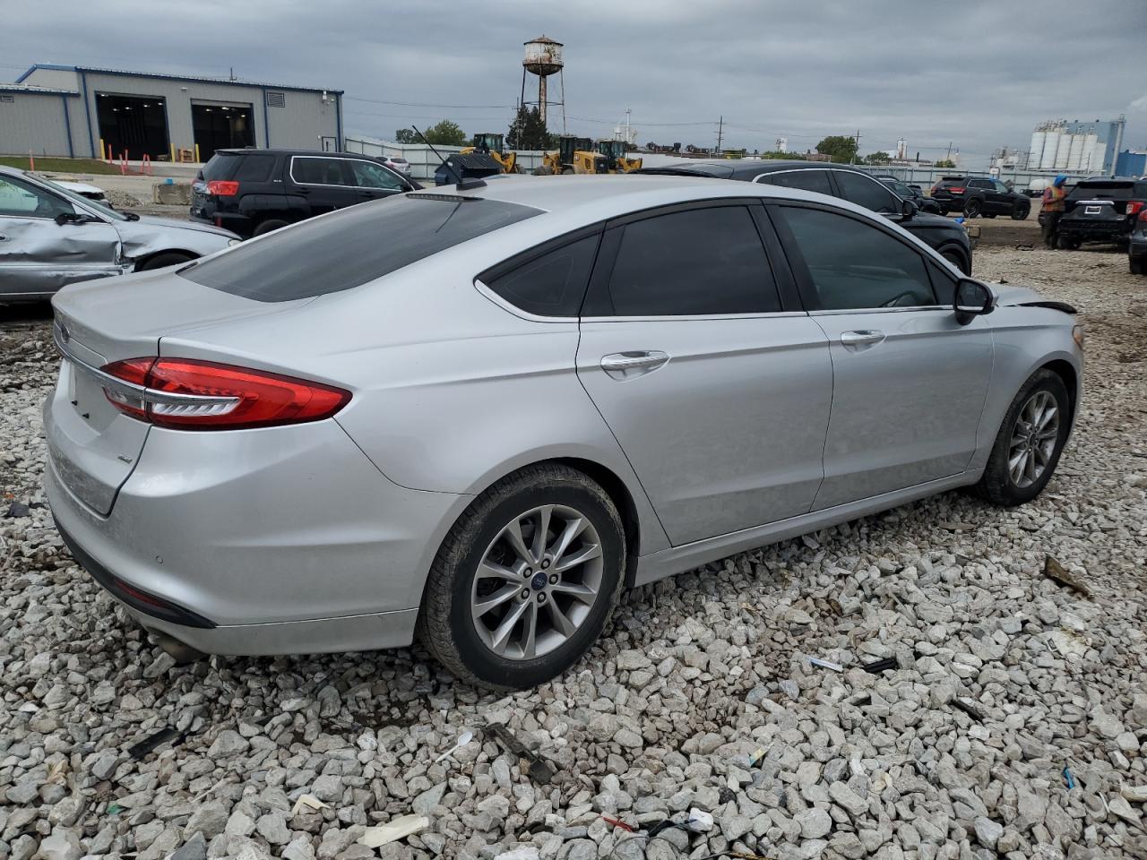 2017 FORD FUSION