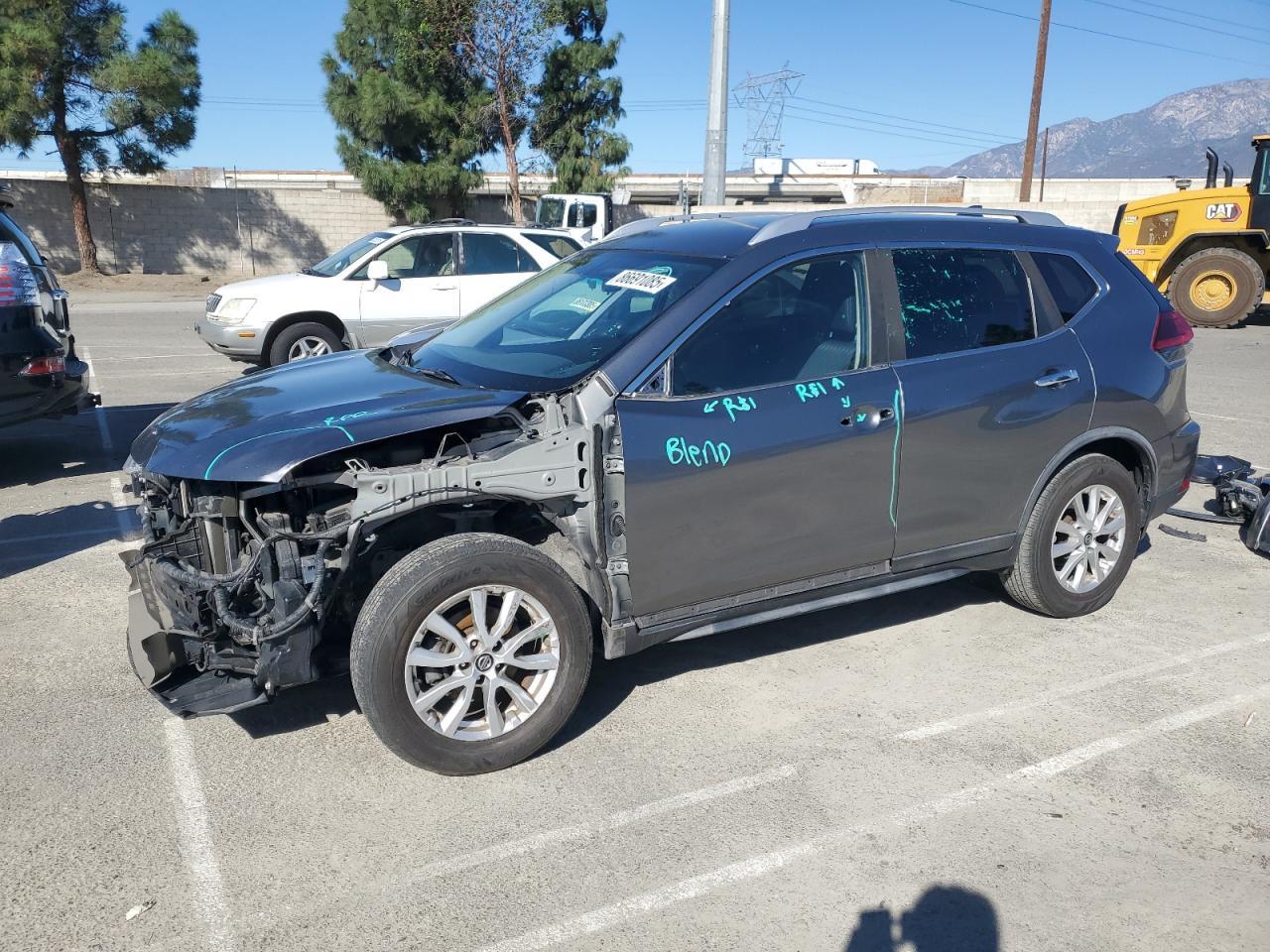 2018 NISSAN ROGUE