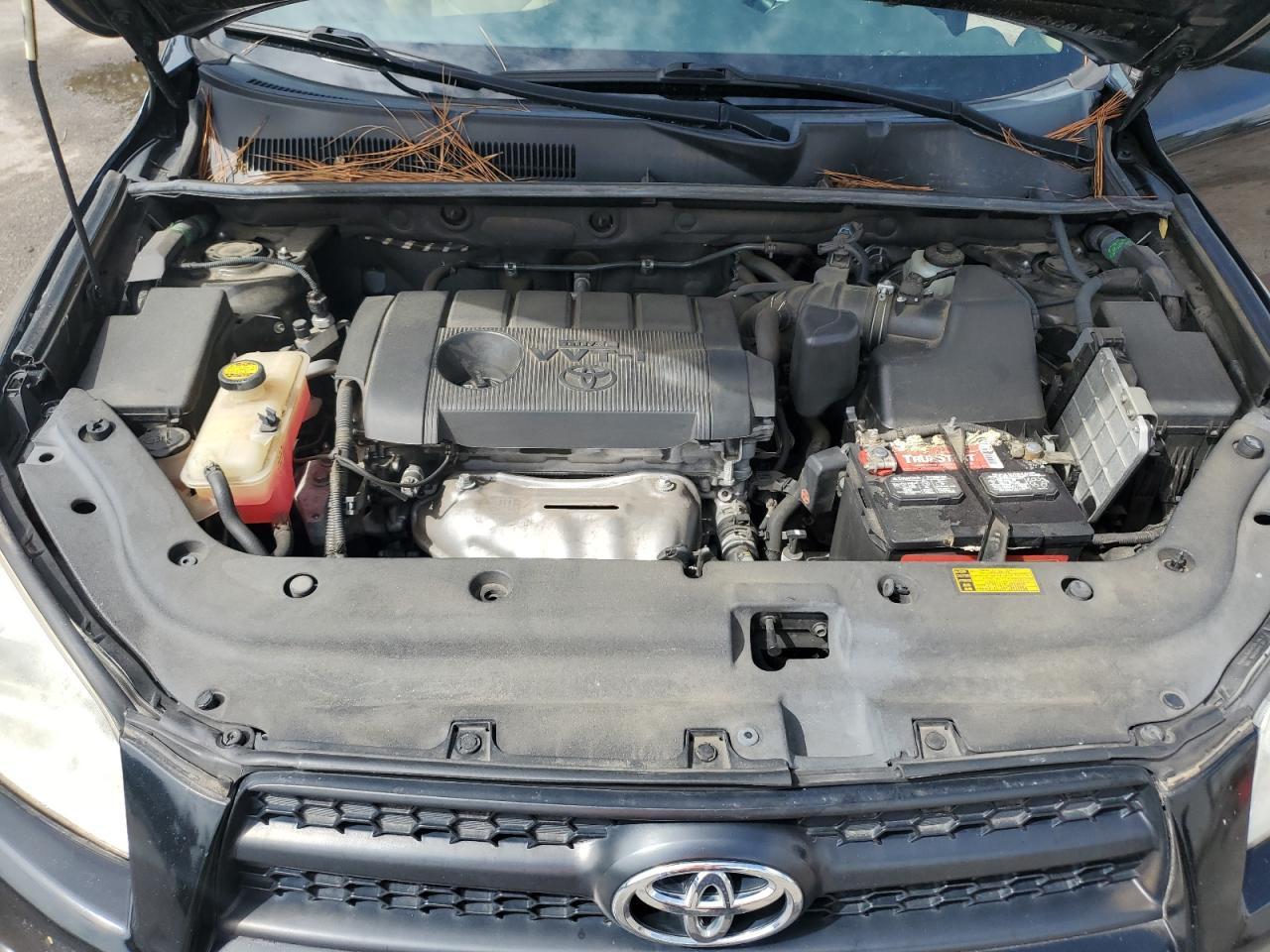 2011 TOYOTA RAV4