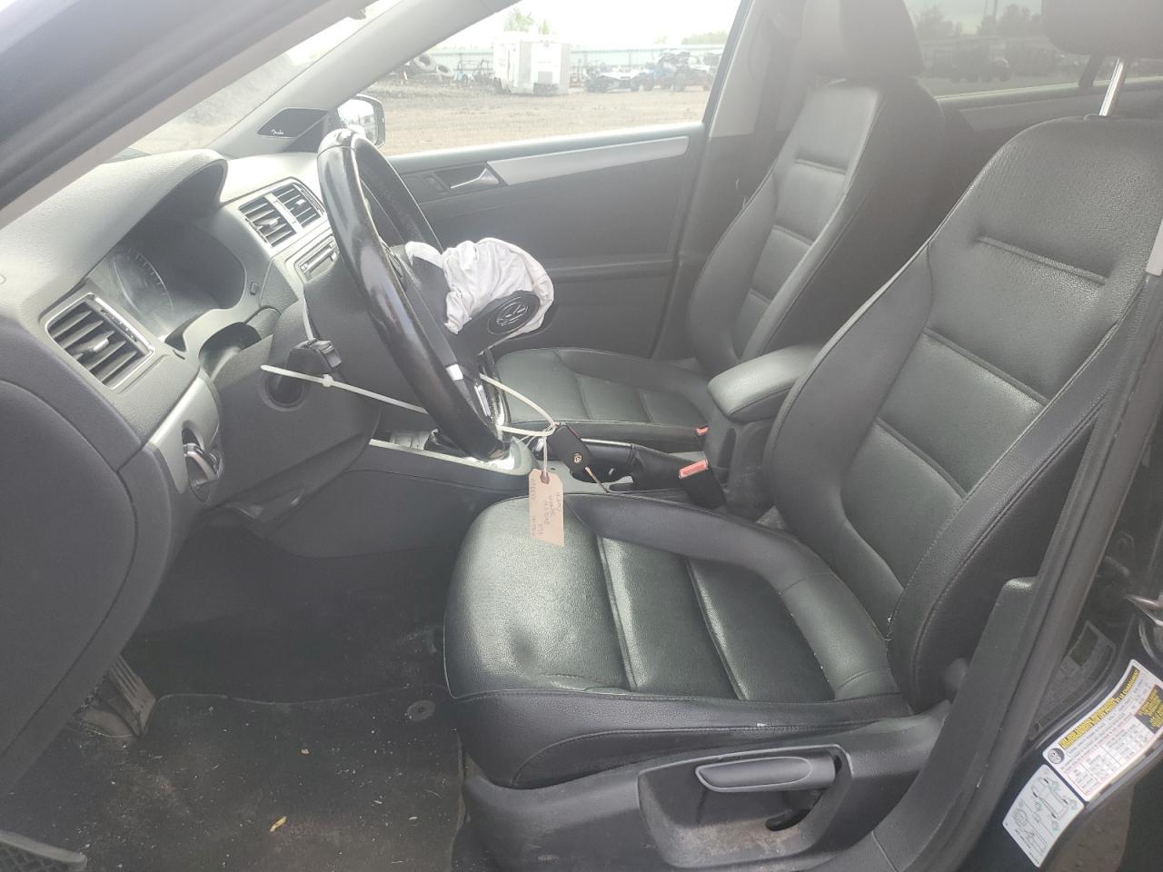 2012 VOLKSWAGEN JETTA