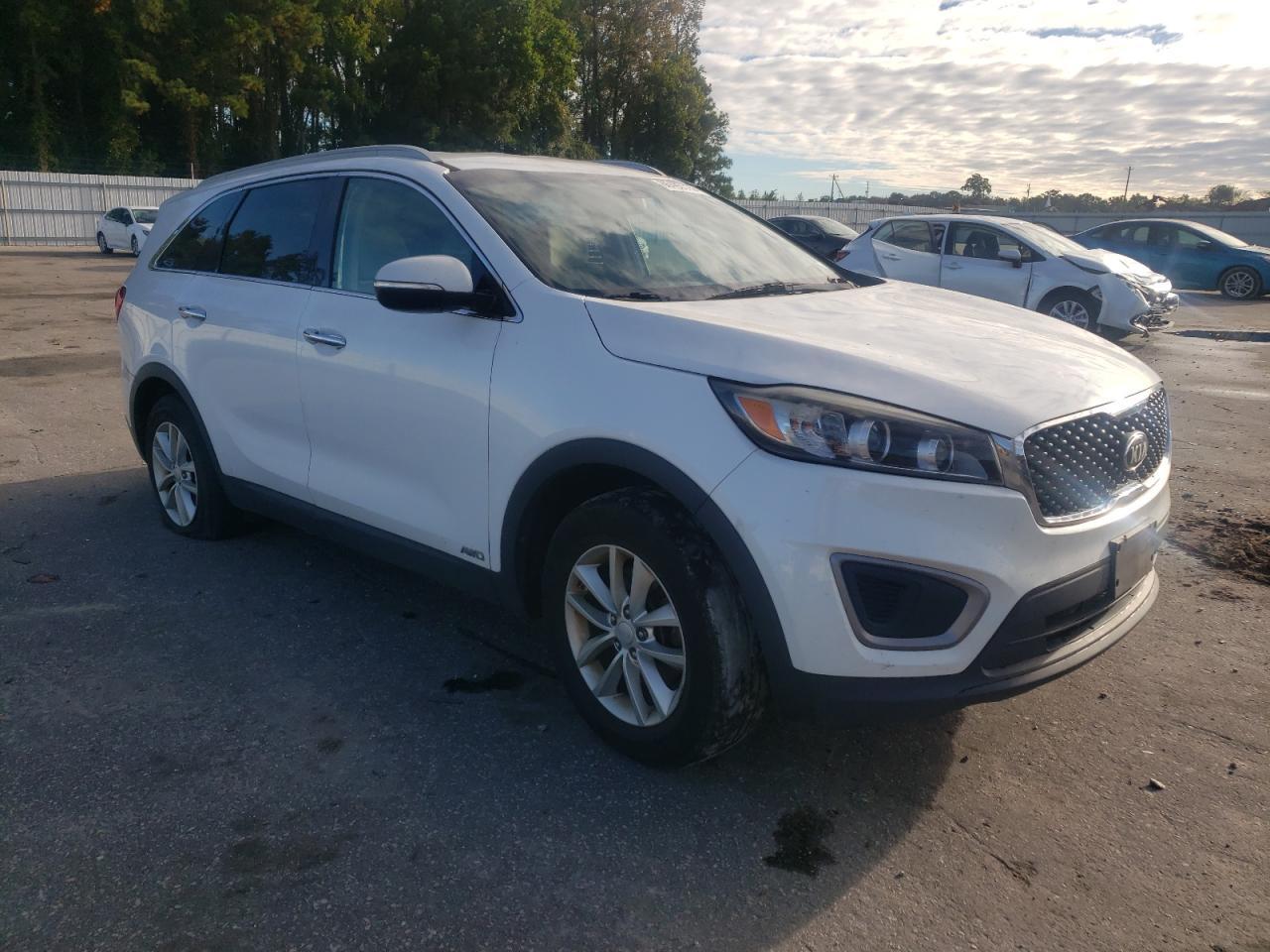 2016 KIA SORENTO