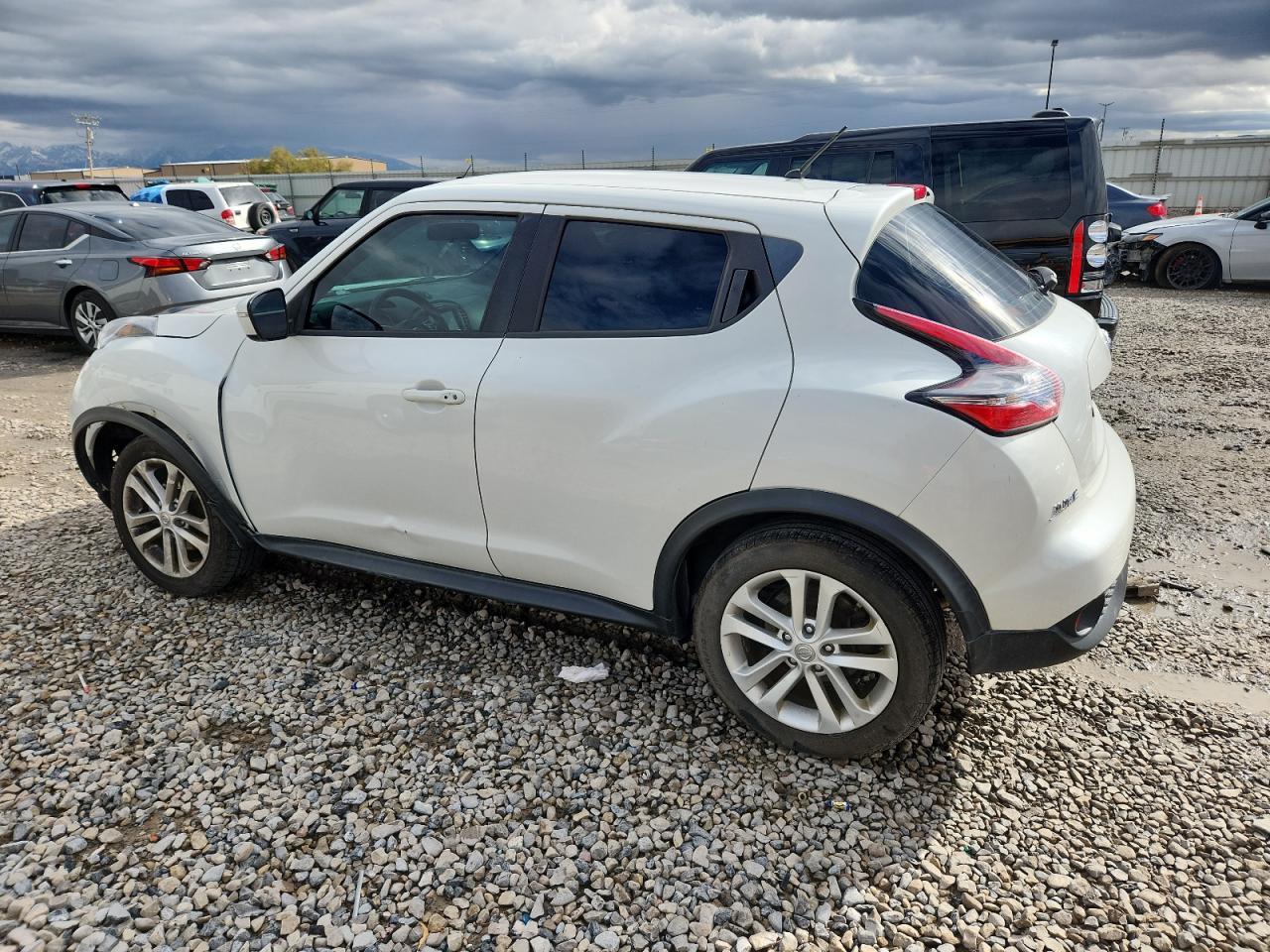 2015 NISSAN Juke