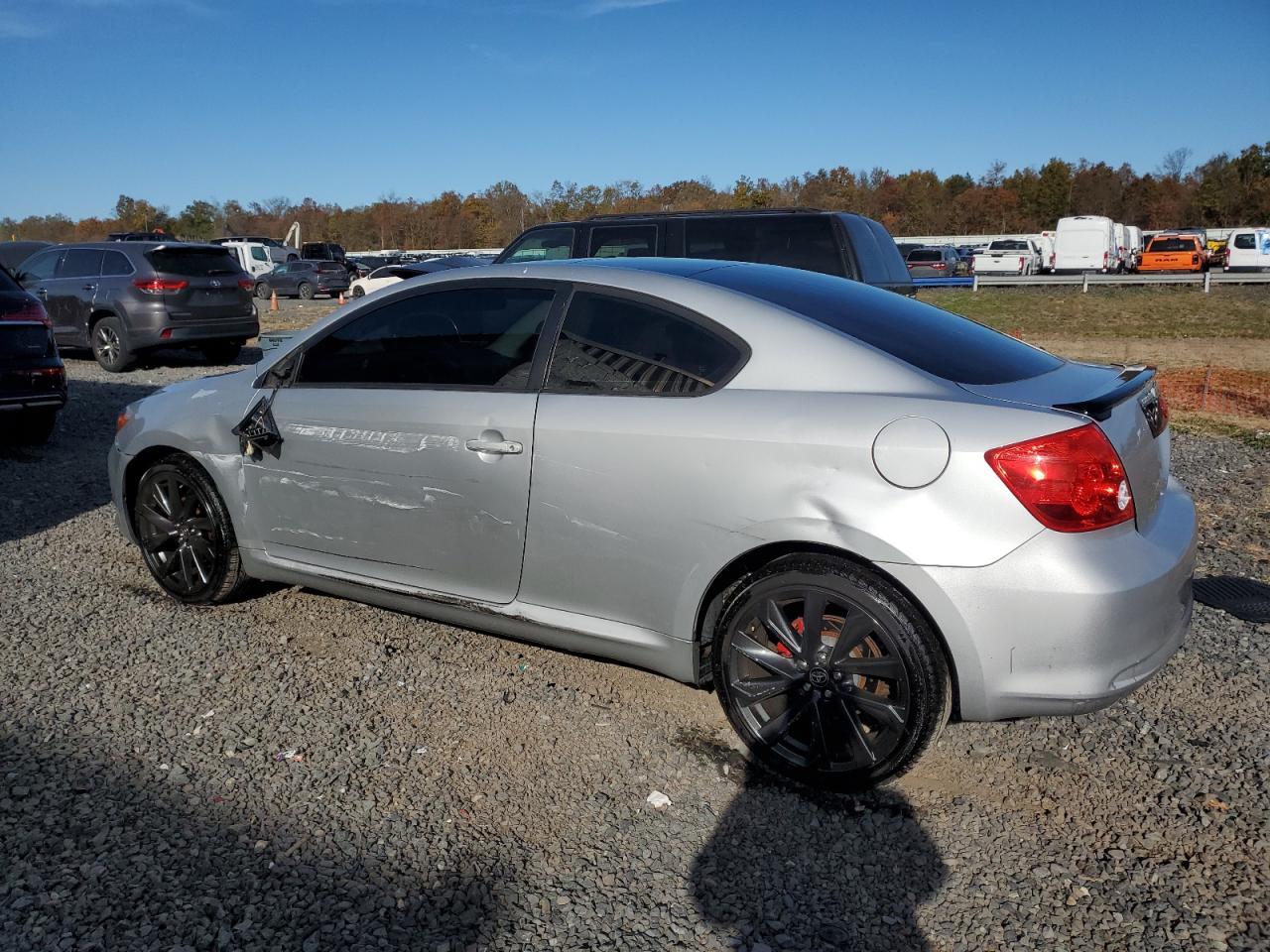 2005 TOYOTA SCION