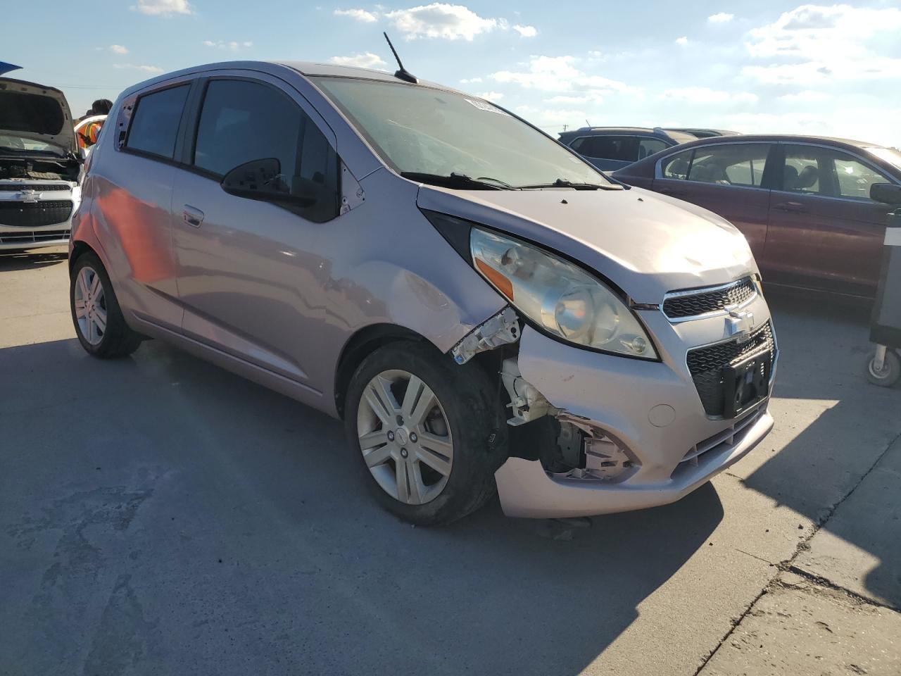 2013 CHEVROLET Spark