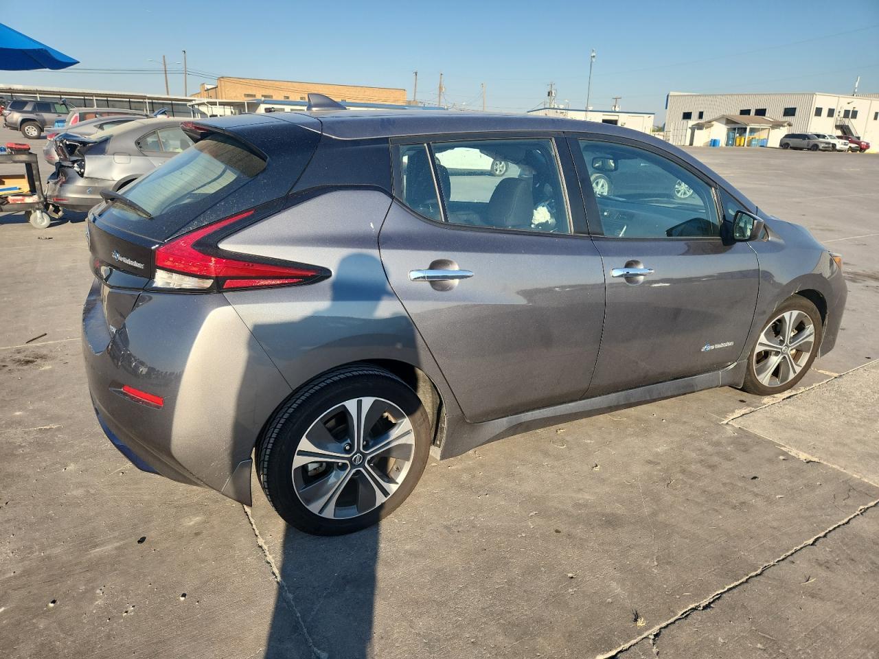 2019 NISSAN LEAF