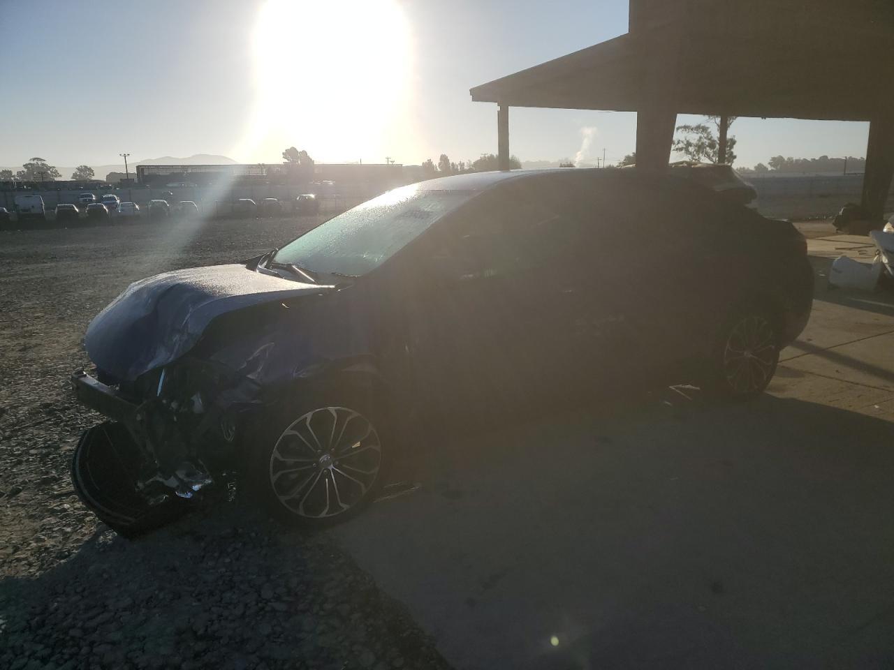 2015 TOYOTA COROLLA