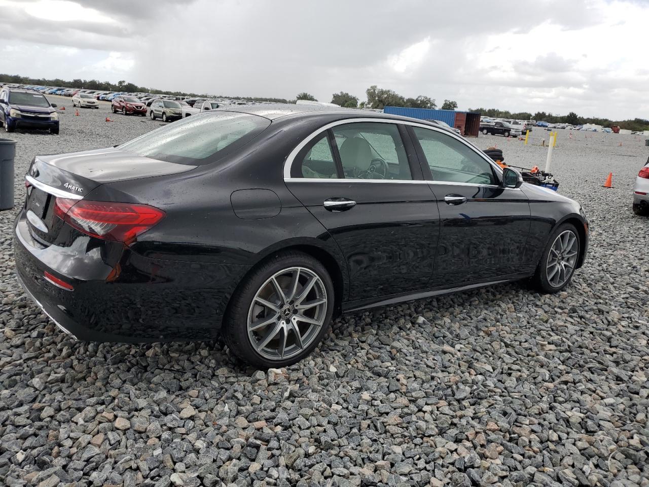 2021 MERCEDES-BENZ E-Class
