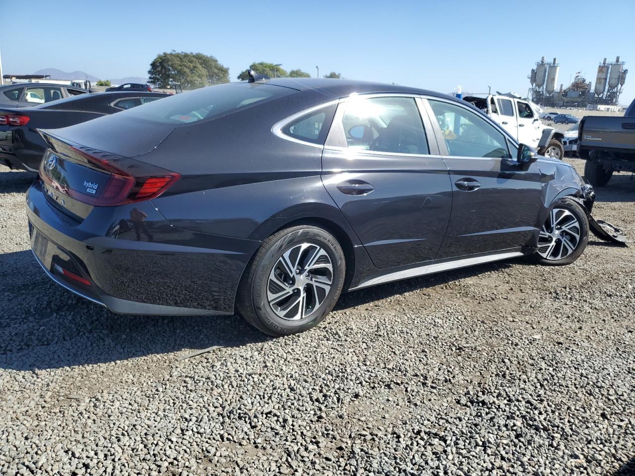 2023 HYUNDAI SONATA
