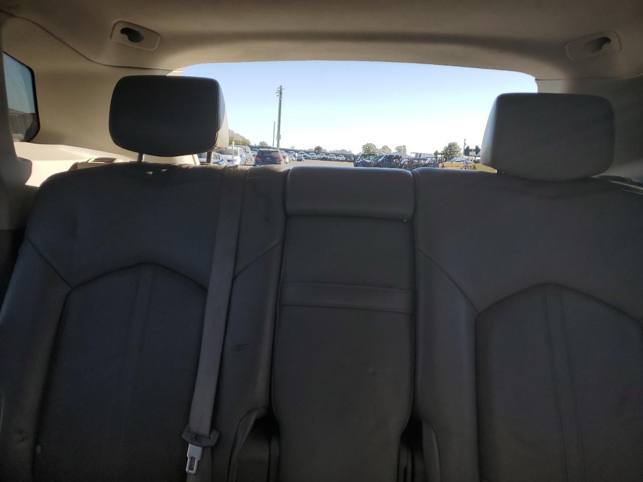 2011 CADILLAC SRX
