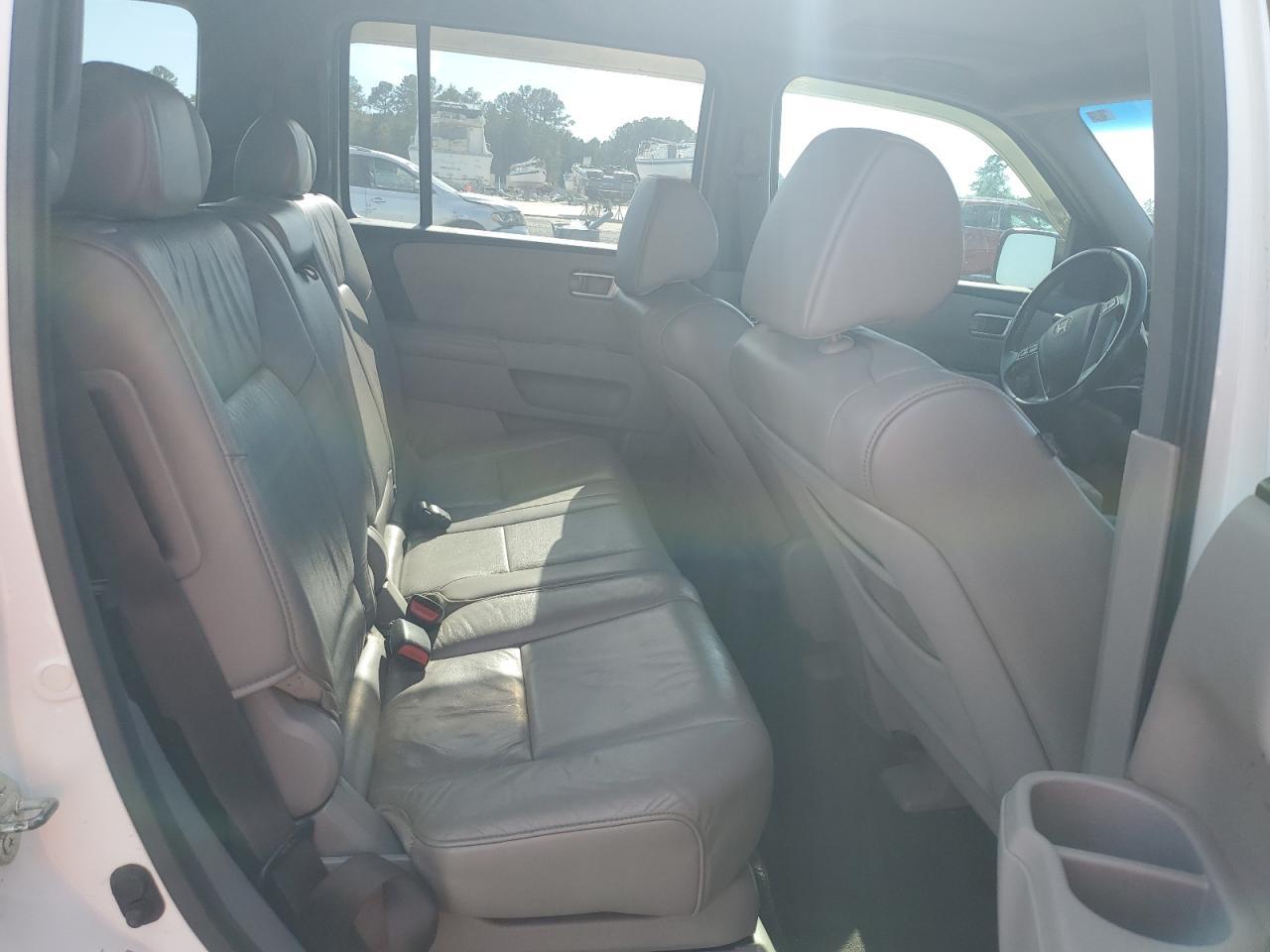 2011 HONDA PILOT