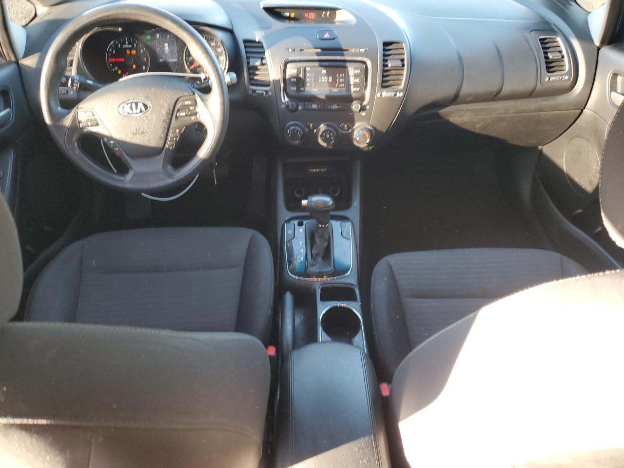 2017 KIA FORTE