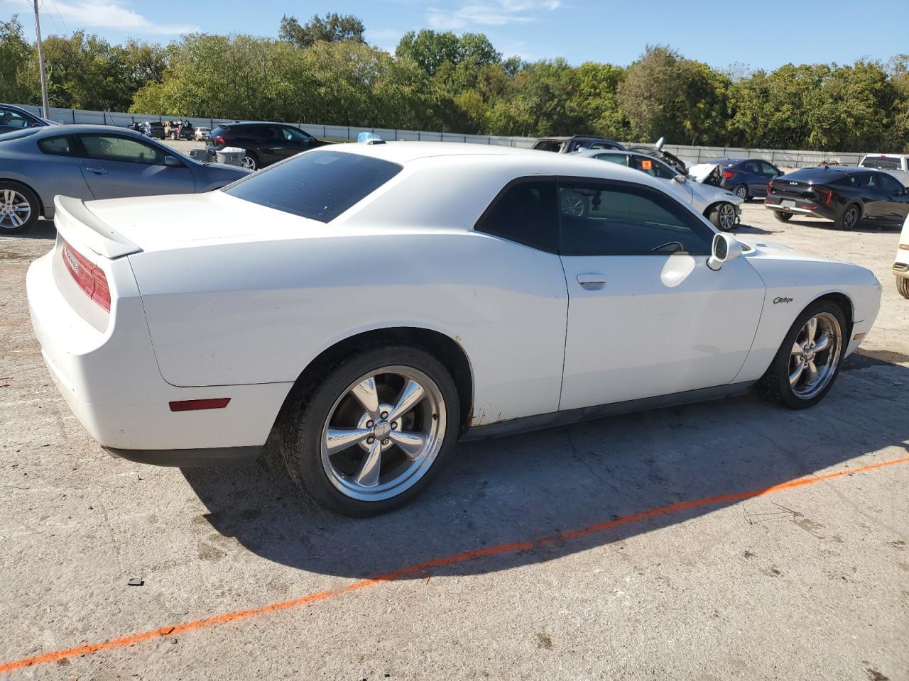 2012 DODGE Challenger