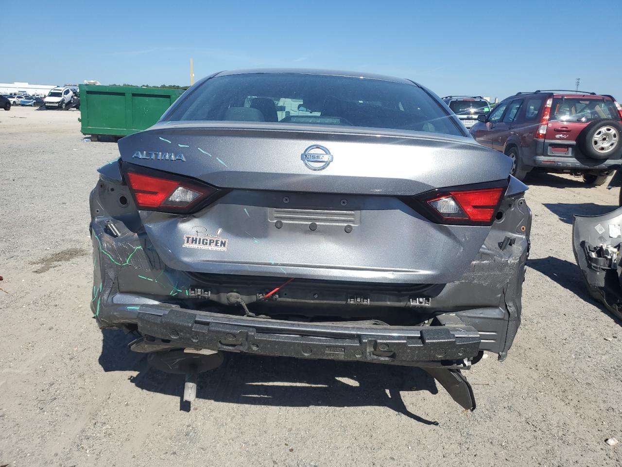 2022 NISSAN ALTIMA