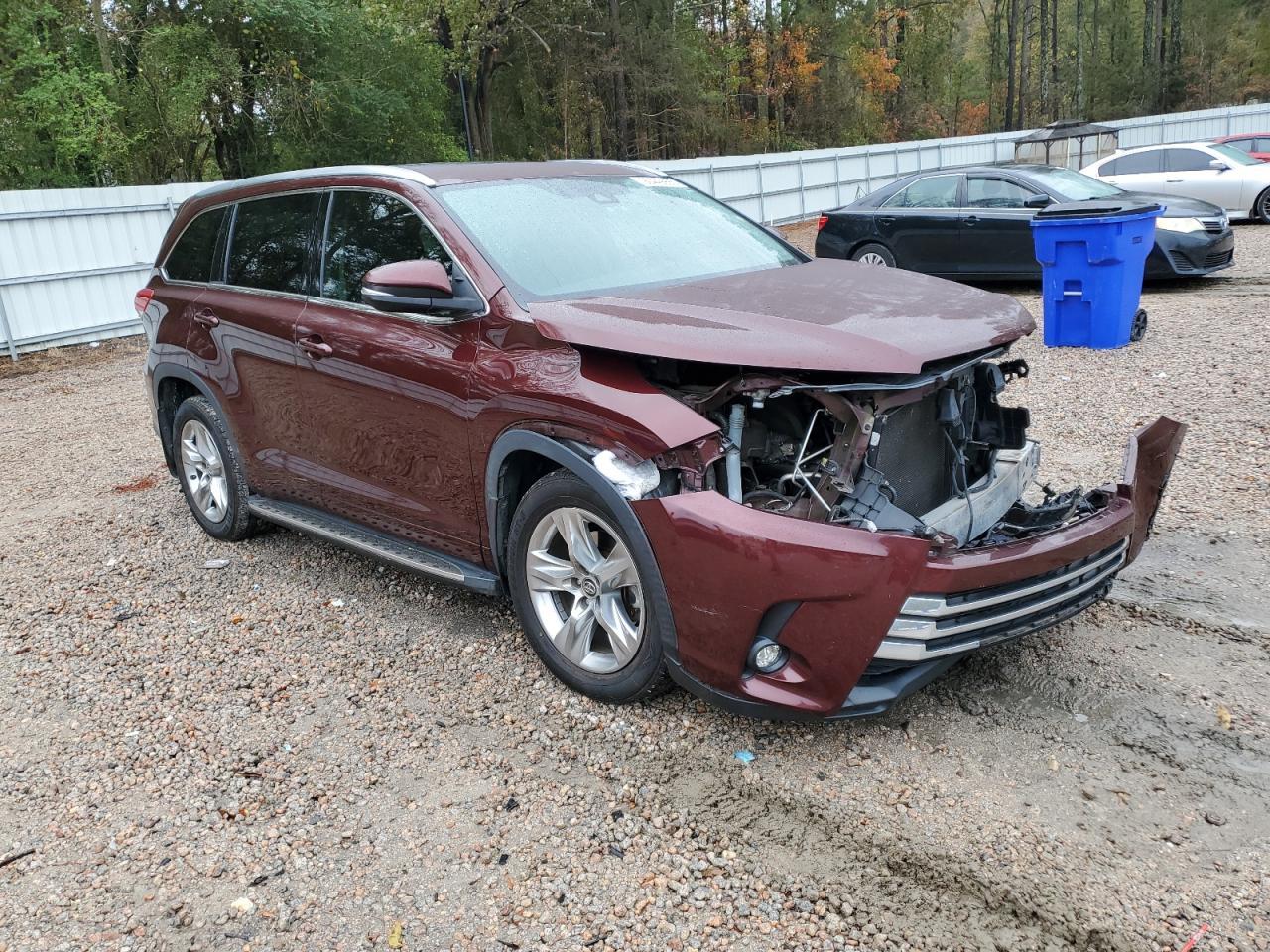 2017 TOYOTA HIGHLANDER