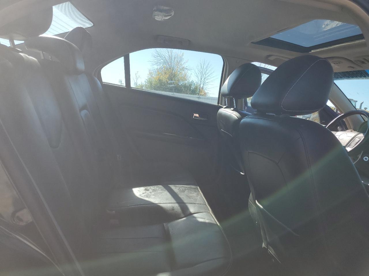 2011 MERCURY Milan