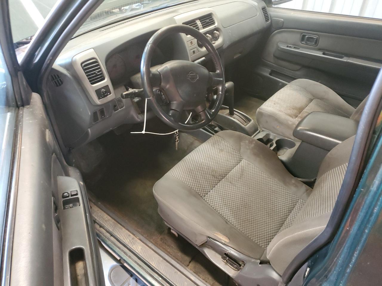 2001 NISSAN Frontier