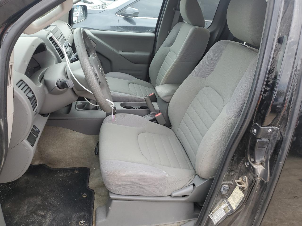 2015 NISSAN Frontier