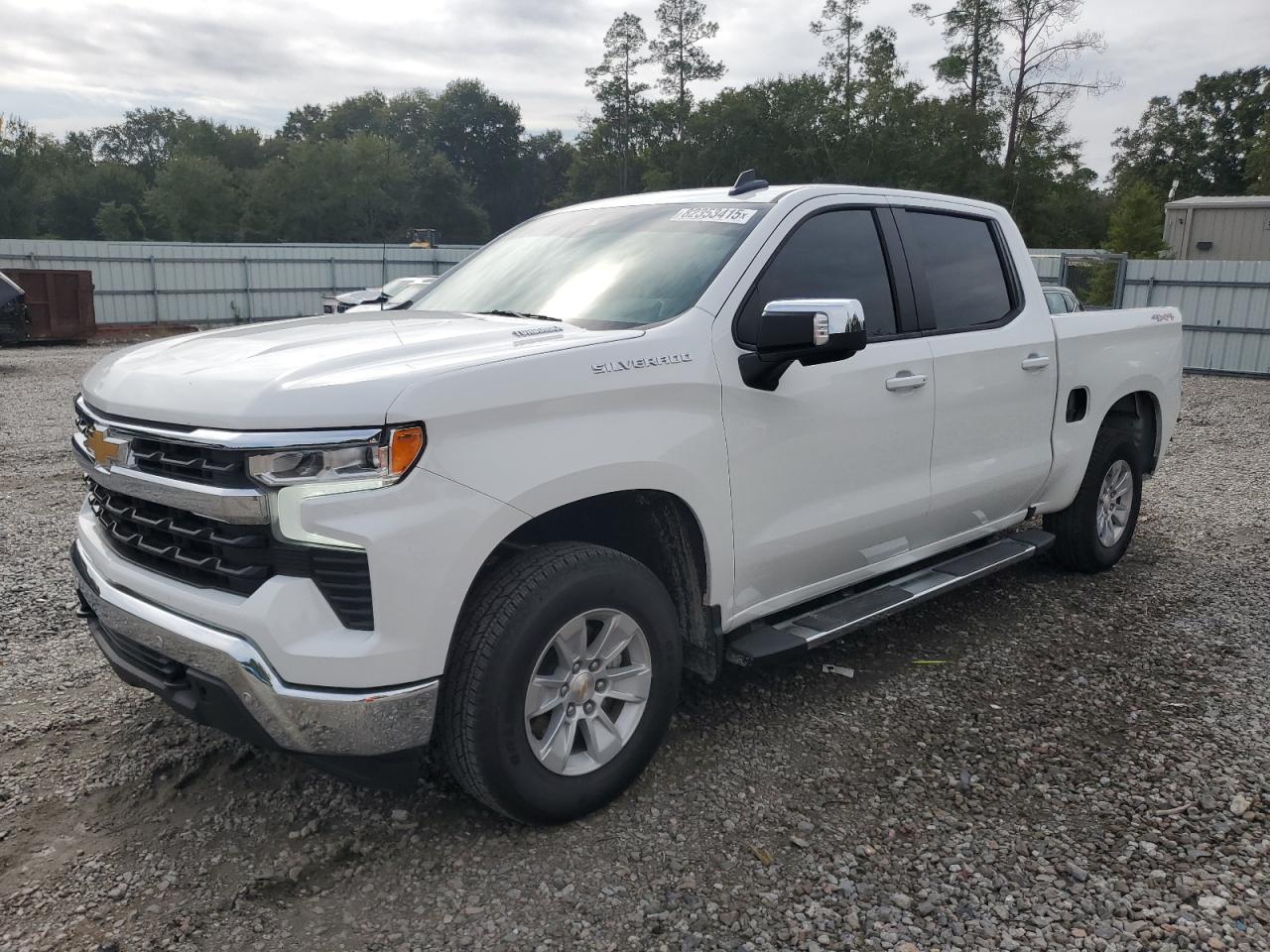 2025 CHEVROLET Silverado
