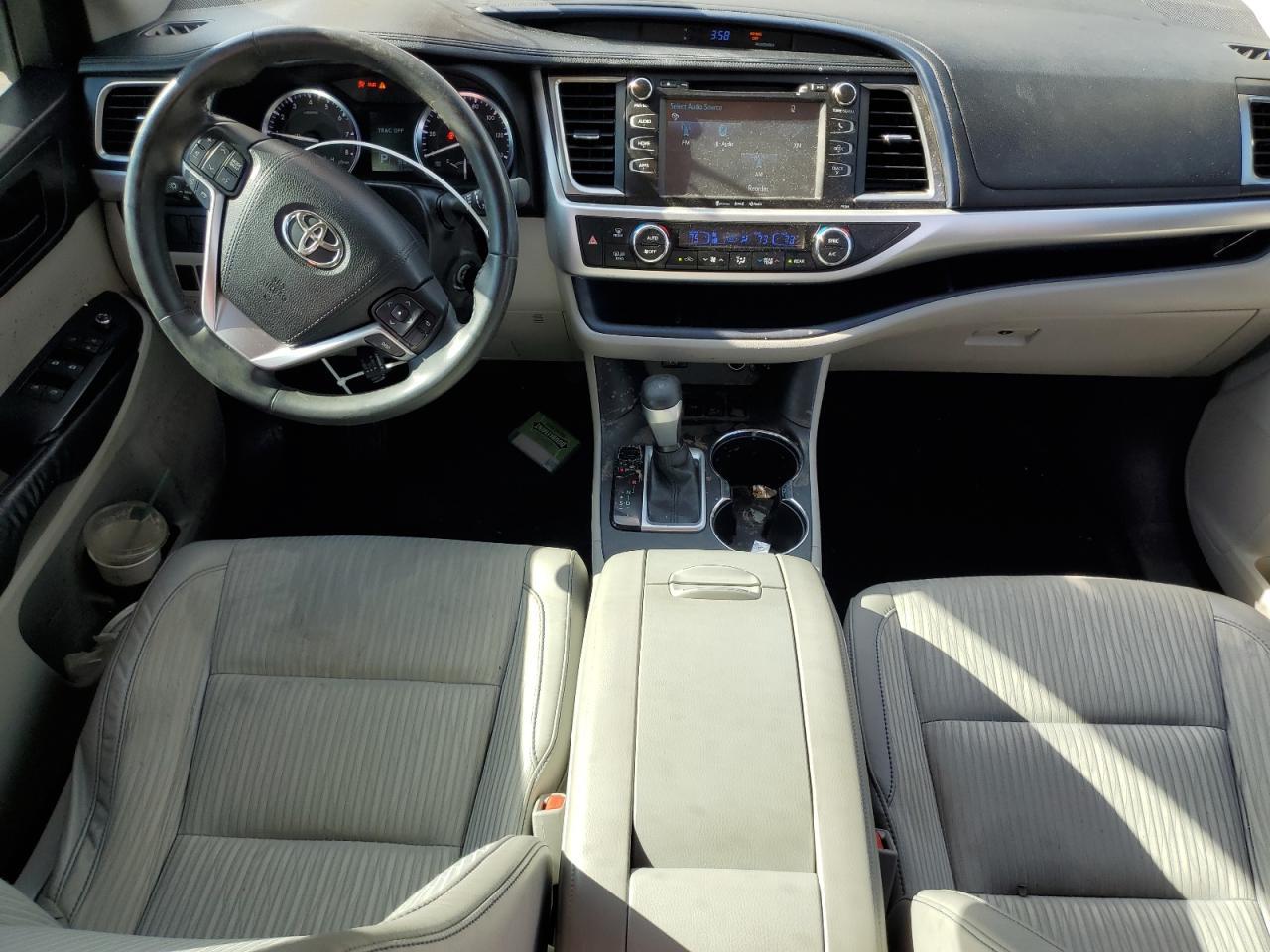2016 TOYOTA HIGHLANDER