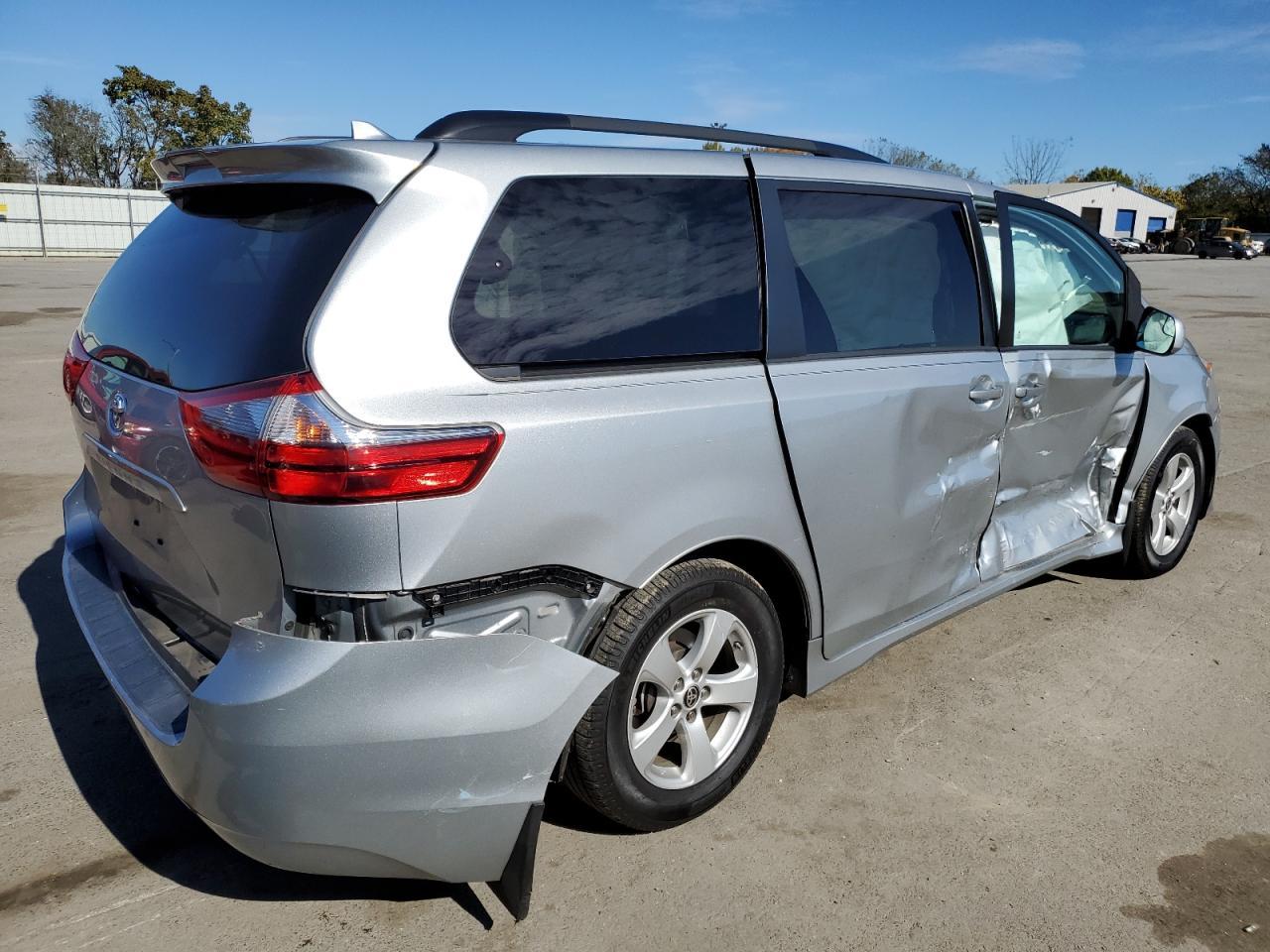 2020 TOYOTA SIENNA