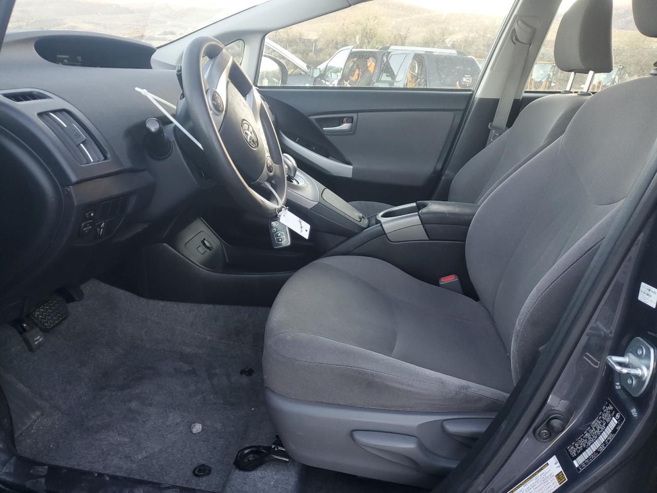 2015 TOYOTA PRIUS