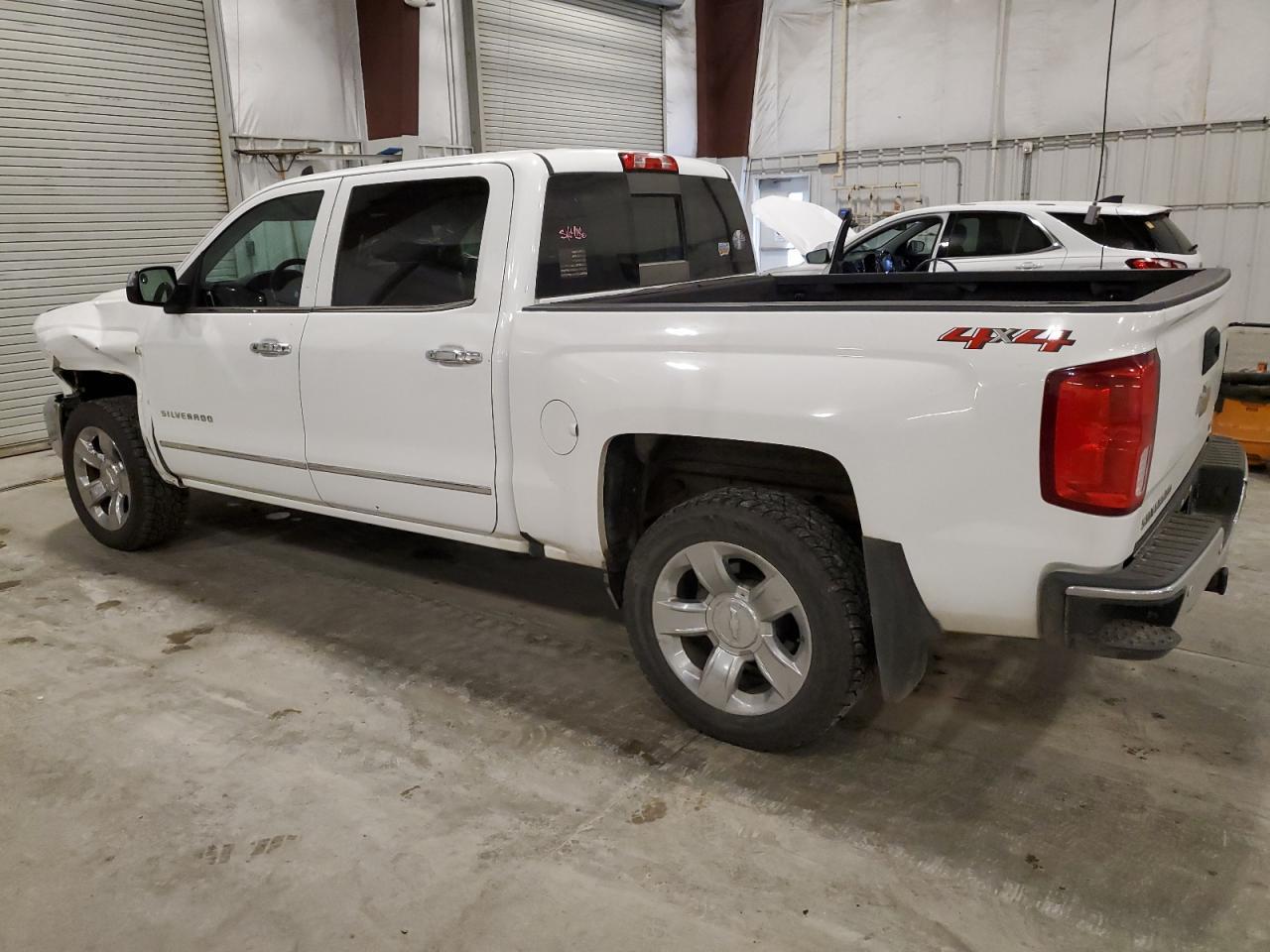 2018 CHEVROLET Silverado