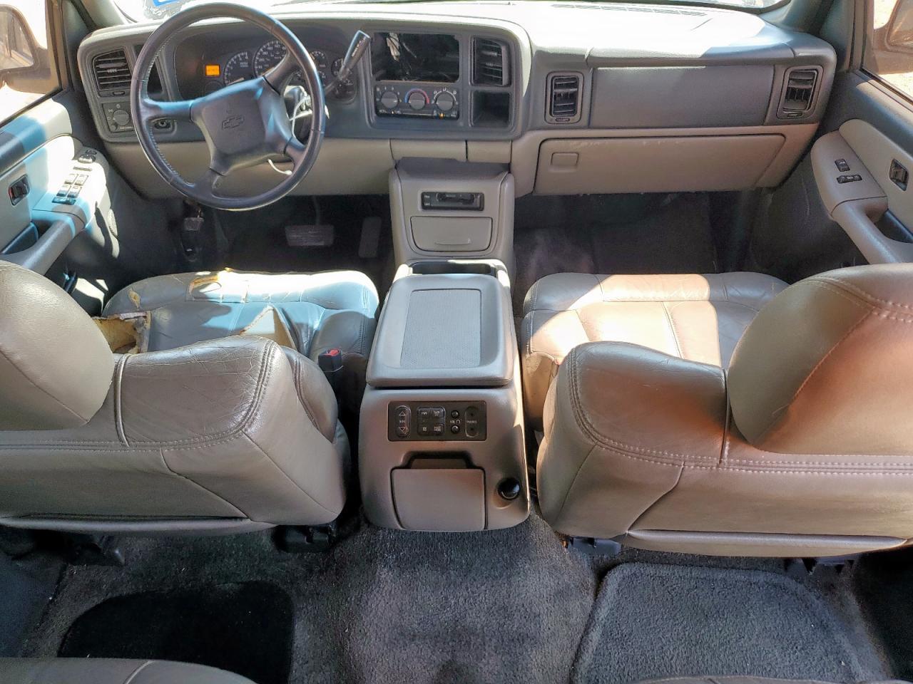 2002 CHEVROLET Suburban