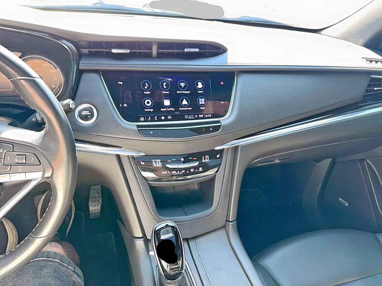 2022 CADILLAC XT6
