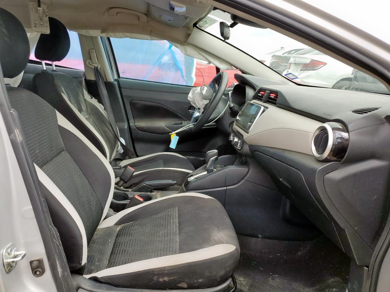 2021 NISSAN VERSA