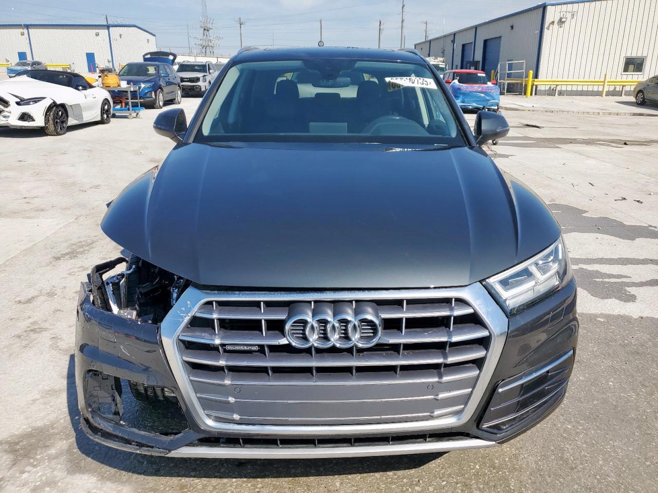 2018 AUDI Q5