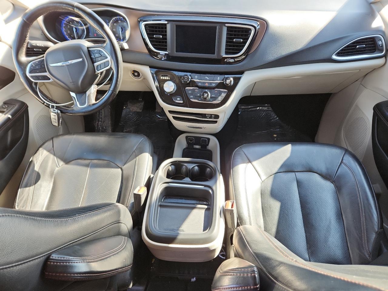 2019 CHRYSLER Pacifica