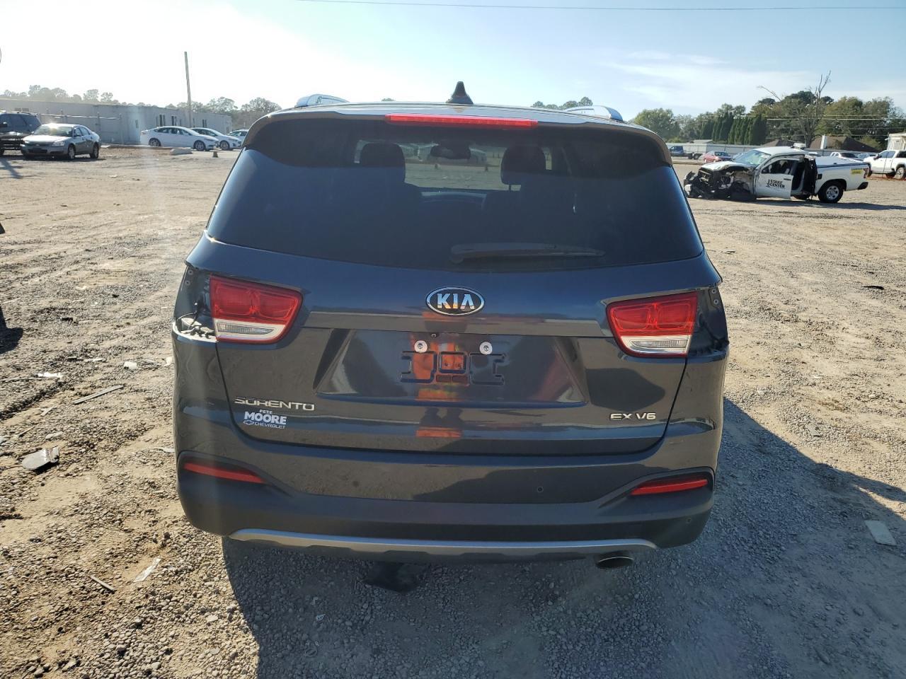 2017 KIA SORENTO
