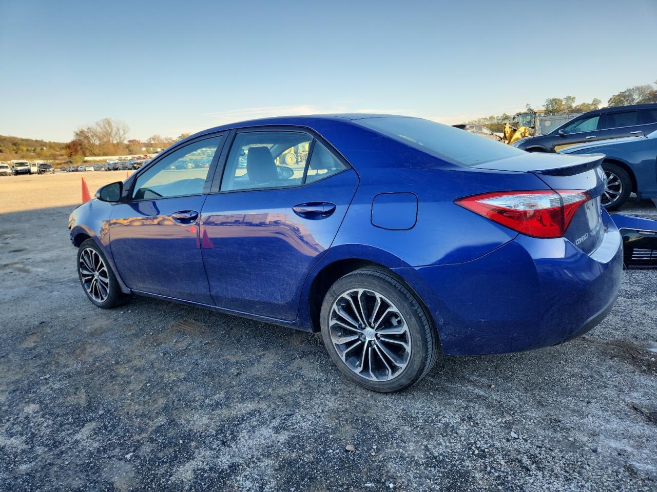 2016 TOYOTA COROLLA