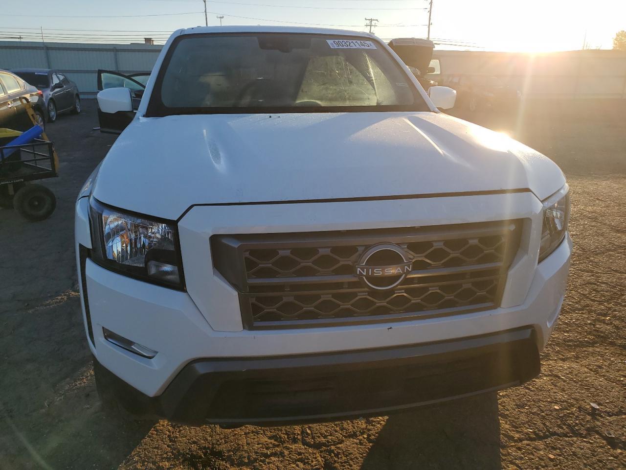 2023 NISSAN Frontier