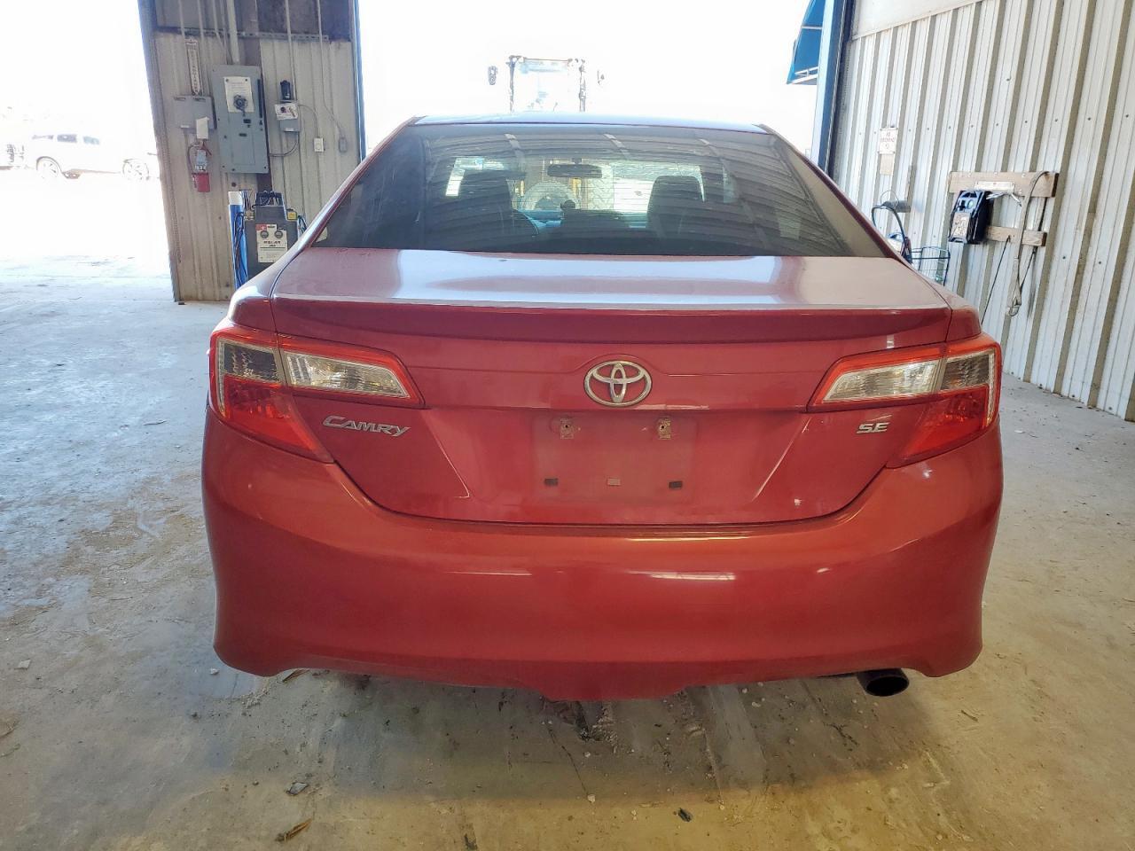 2013 TOYOTA CAMRY