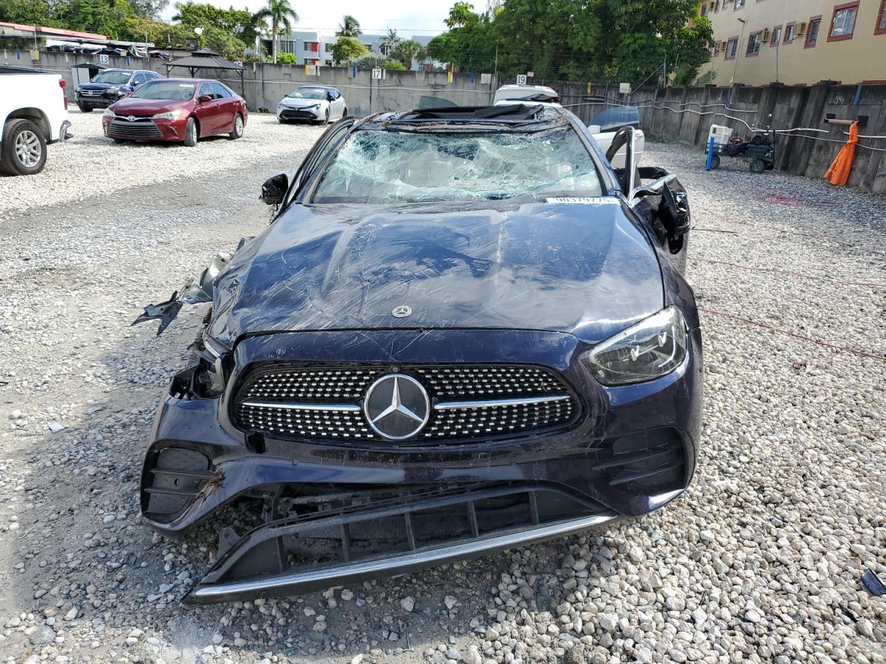 2021 MERCEDES-BENZ E-Class