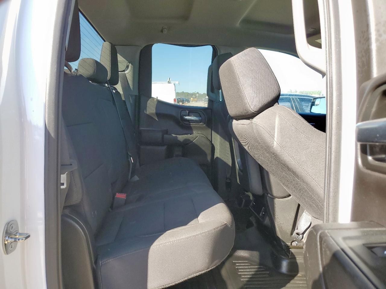 2023 GMC Sierra