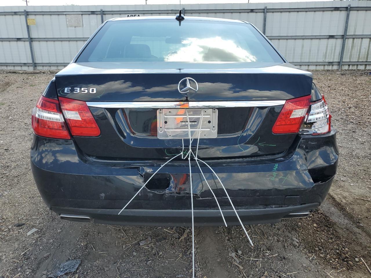 2011 MERCEDES-BENZ E-Class