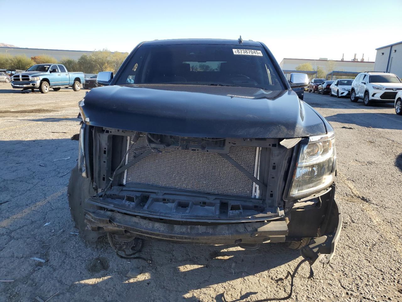 2015 CHEVROLET Suburban