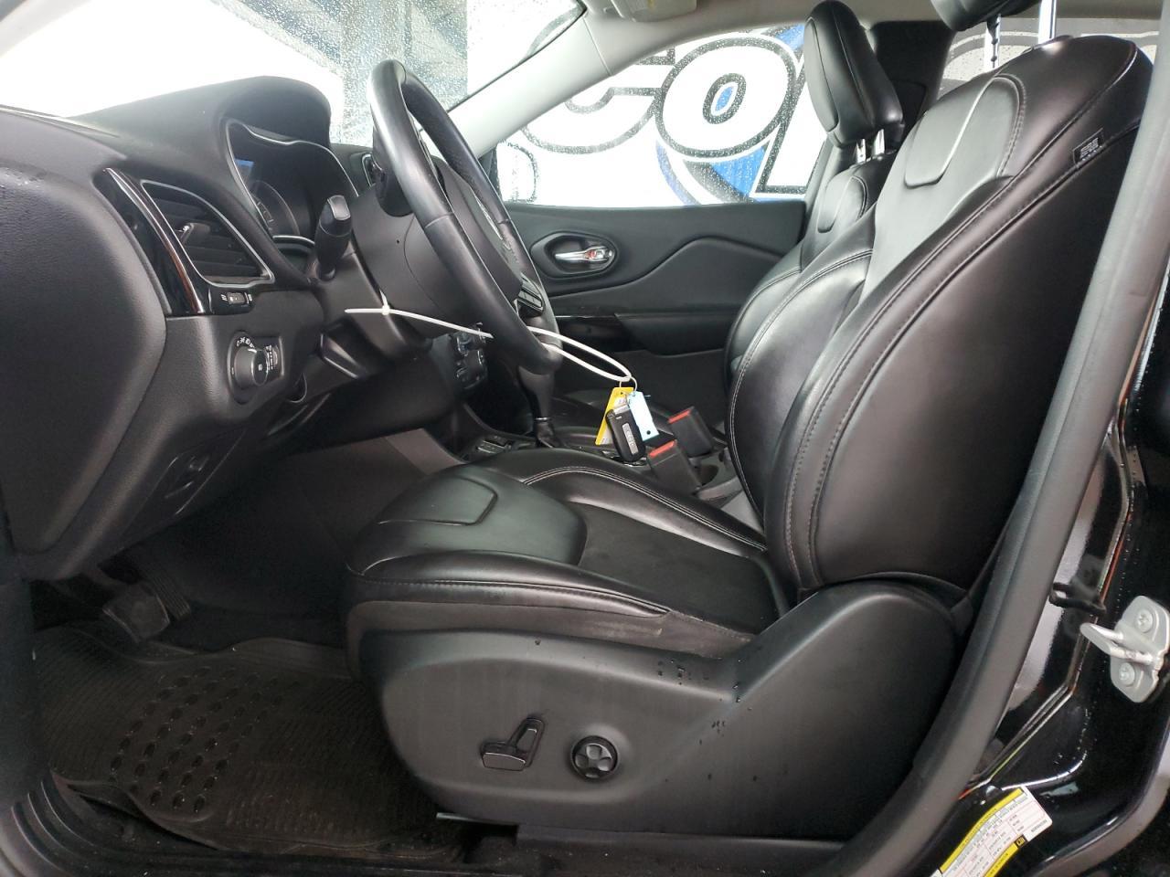 2019 JEEP CHEROKEE