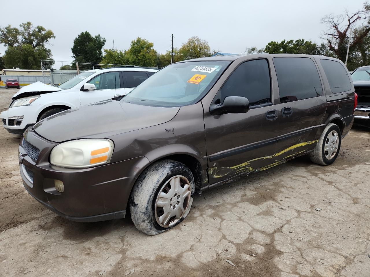 2008 CHEVROLET Uplander