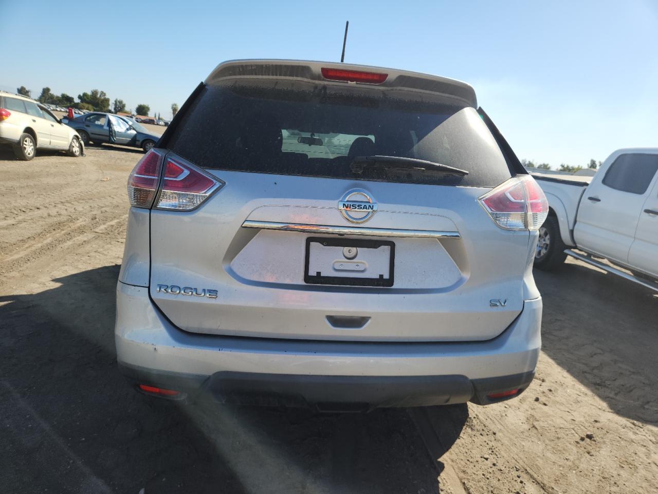 2015 NISSAN ROGUE
