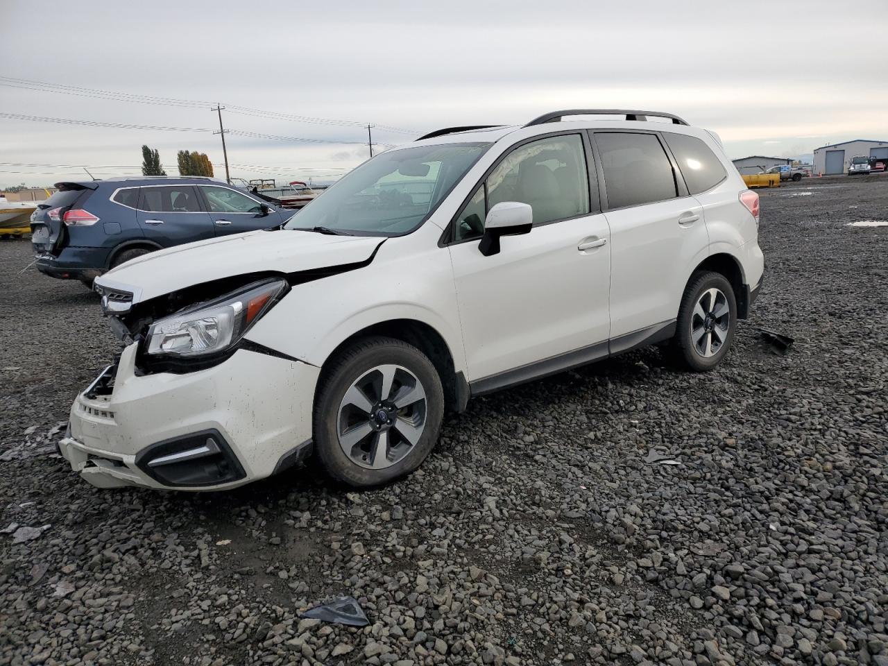 2018 SUBARU FORESTER