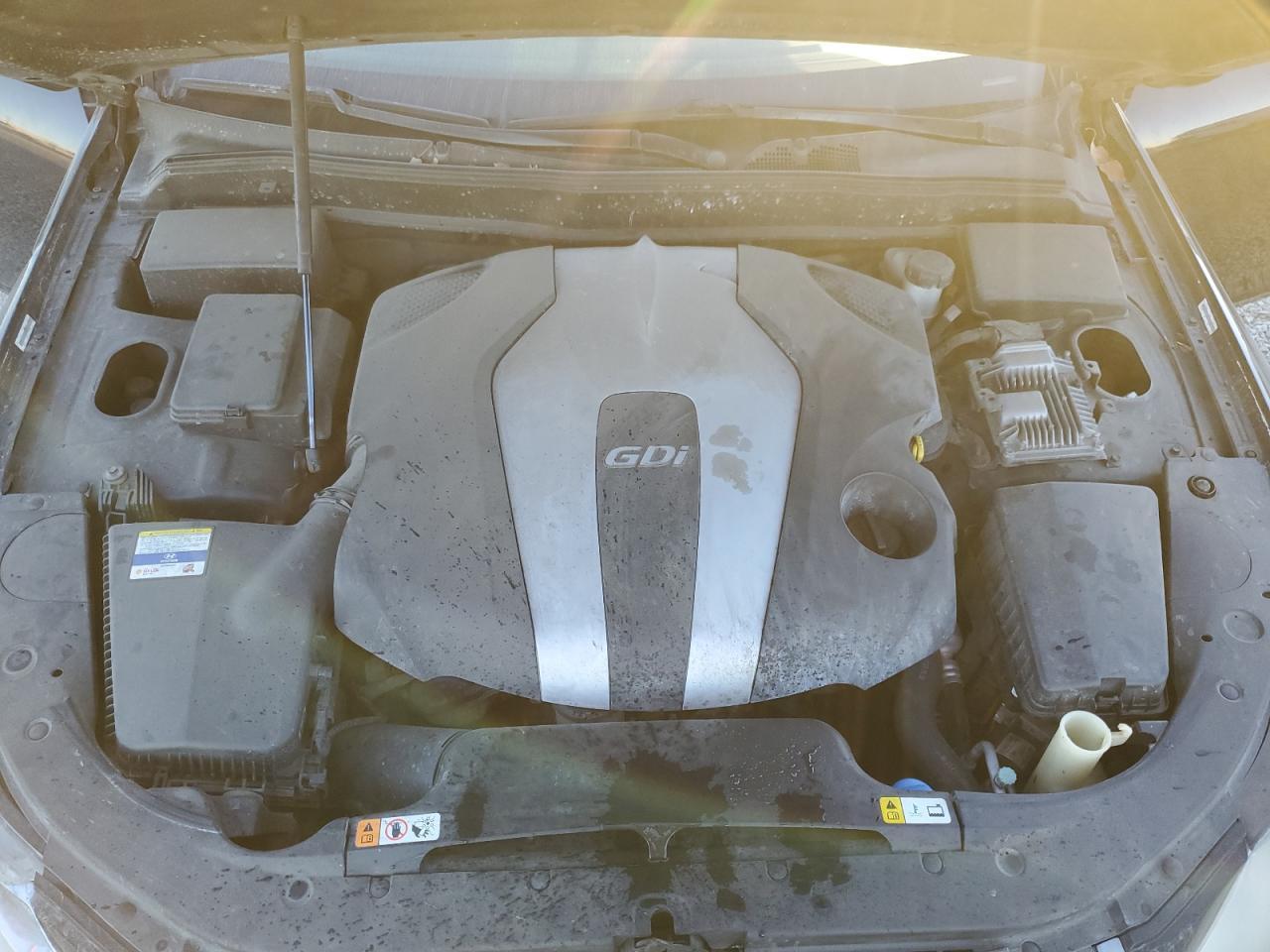 2012 HYUNDAI GENESIS