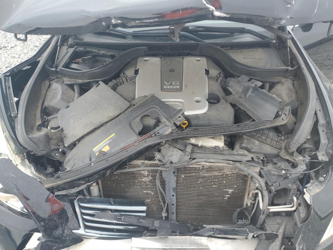 2013 INFINITI G37