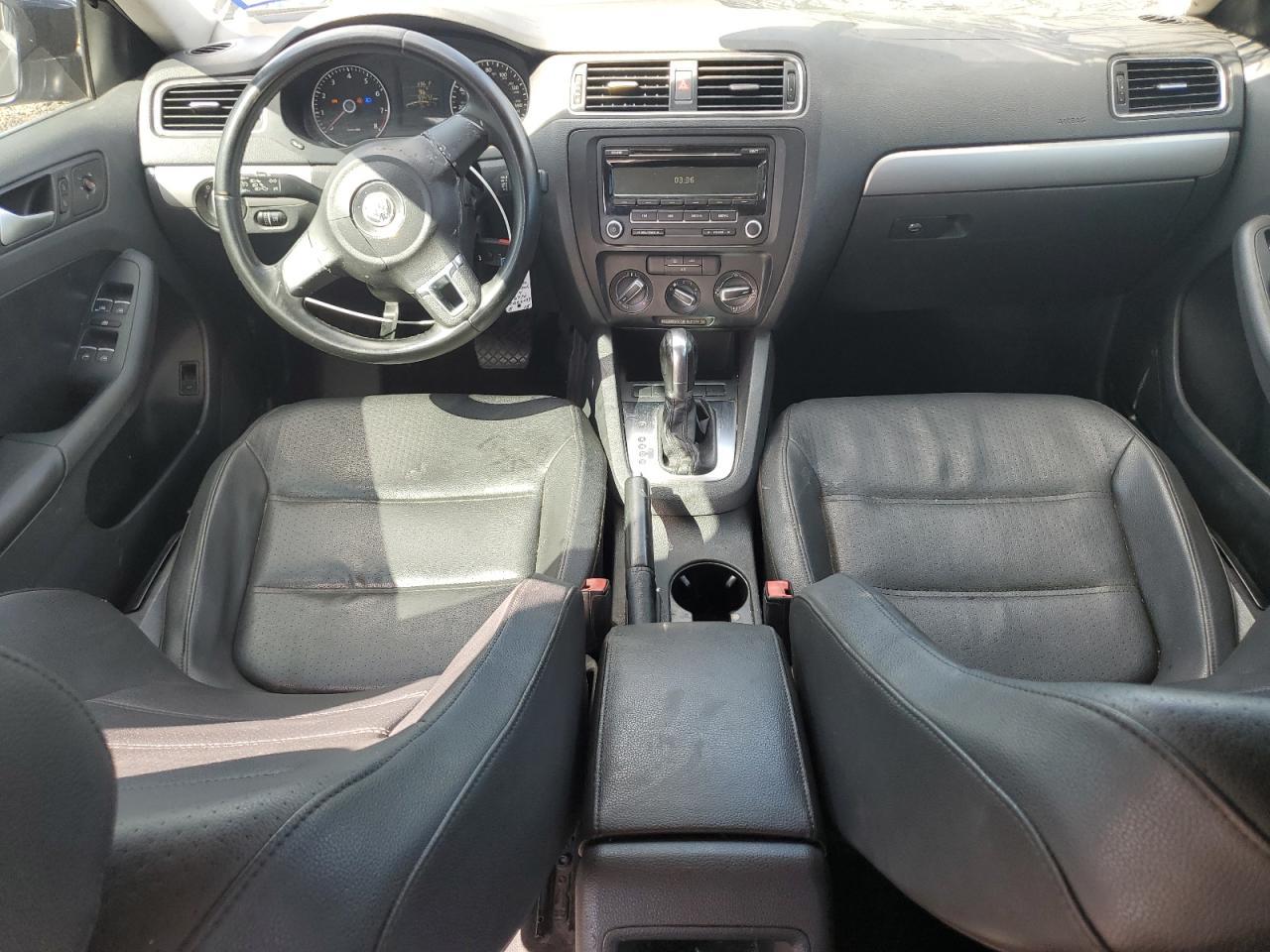 2013 VOLKSWAGEN JETTA
